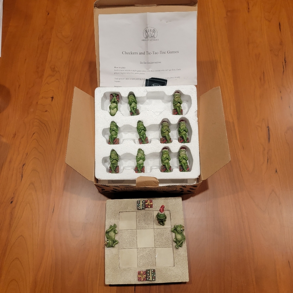 NWT Hen-Feathers Tic Tac Toe Game